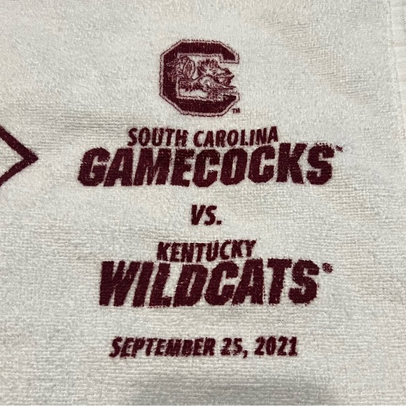 South Carolina Gamecocks Football 2021 vs Kentucky Wildcats Rally Game Towel - Picture 4 of 8